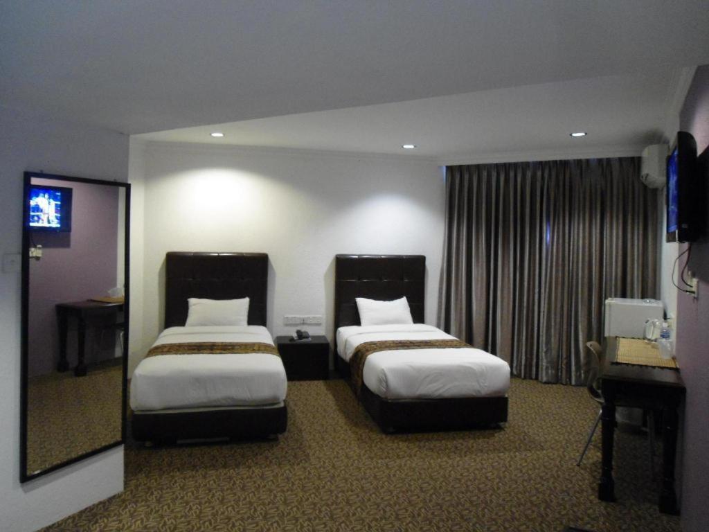 Regent Hotel Bintulu Eksteriør billede