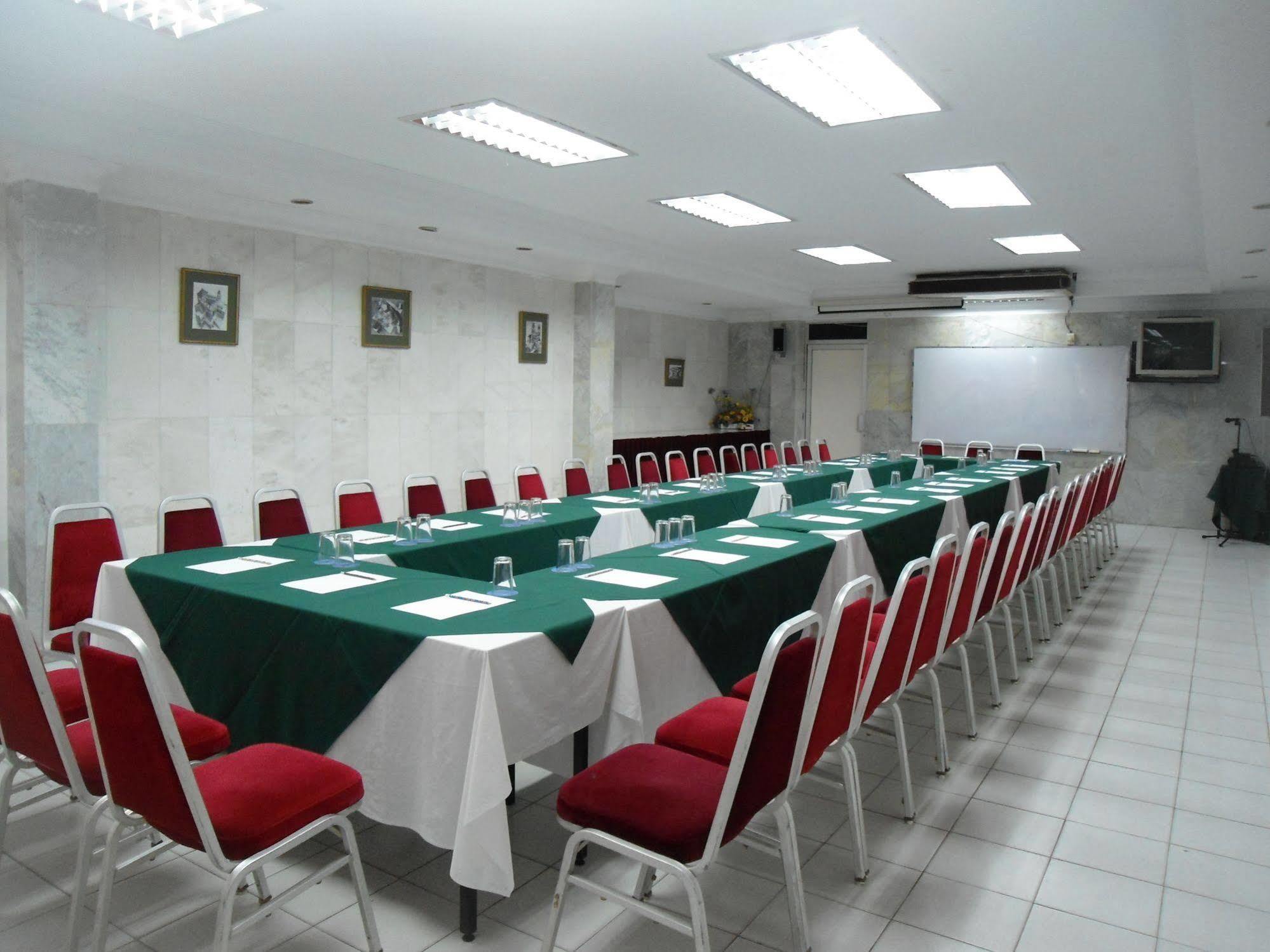 Regent Hotel Bintulu Eksteriør billede