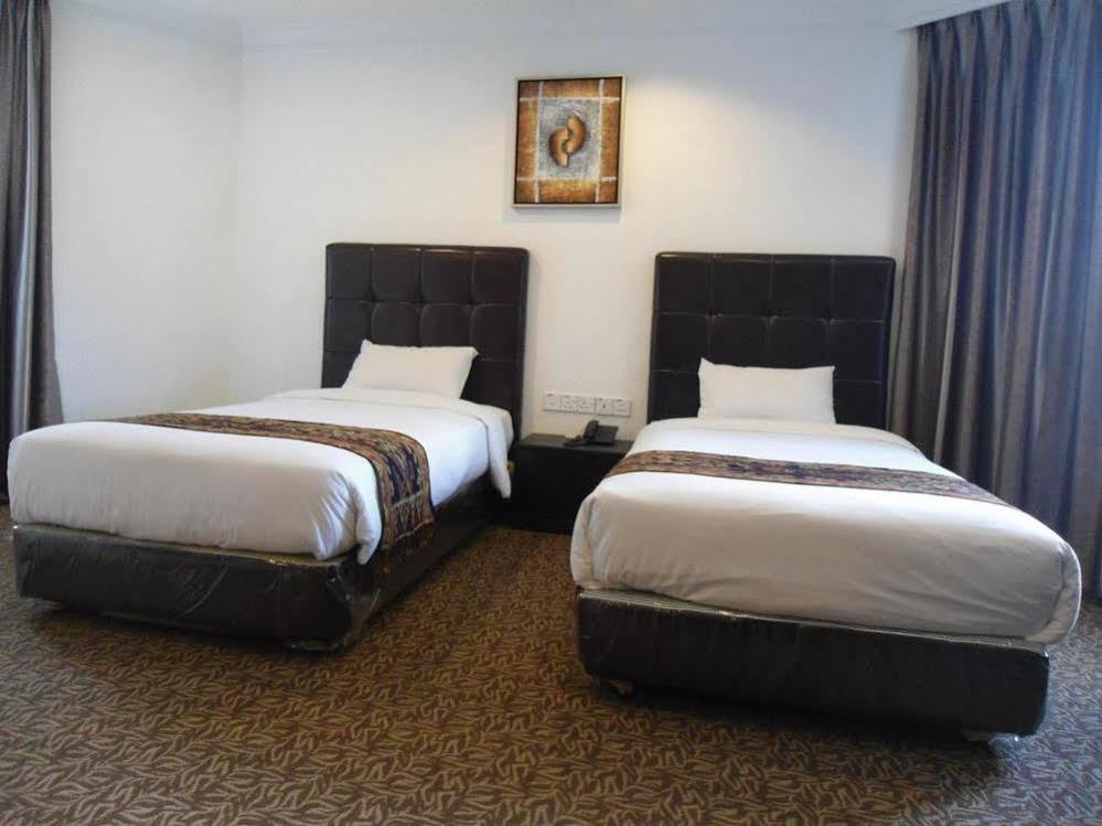 Regent Hotel Bintulu Eksteriør billede